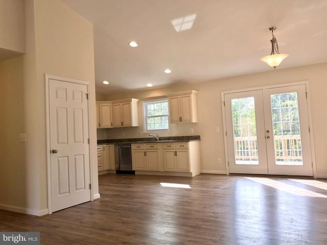 1249 HIGH TOP RD, Linden, VA 22642