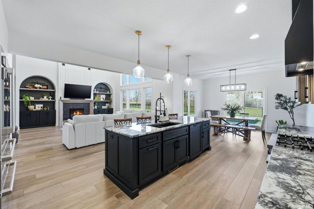 19195 Ringo Road, Auburn, IN 46706