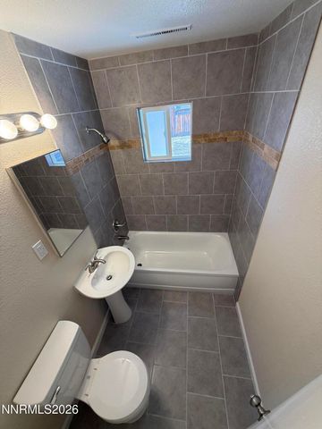 1145 York Way, Sparks, NV 89431