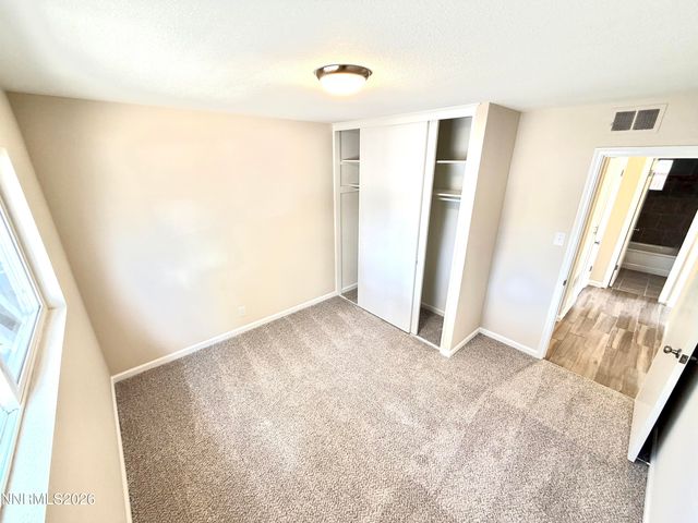 1145 York Way, Sparks, NV 89431