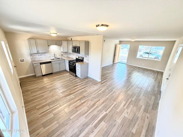 1145 York Way, Sparks, NV 89431