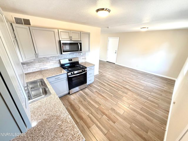 1145 York Way, Sparks, NV 89431