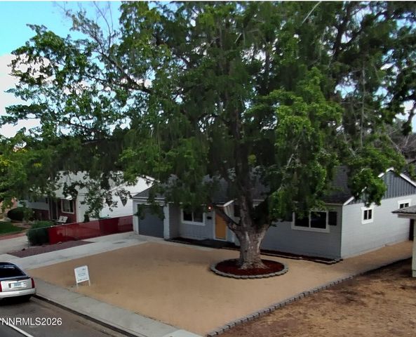 1145 York Way, Sparks, NV 89431