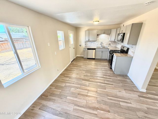 1145 York Way, Sparks, NV 89431
