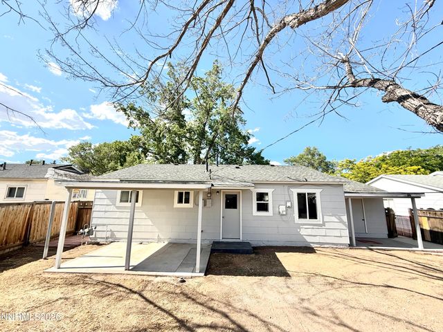 1145 York Way, Sparks, NV 89431