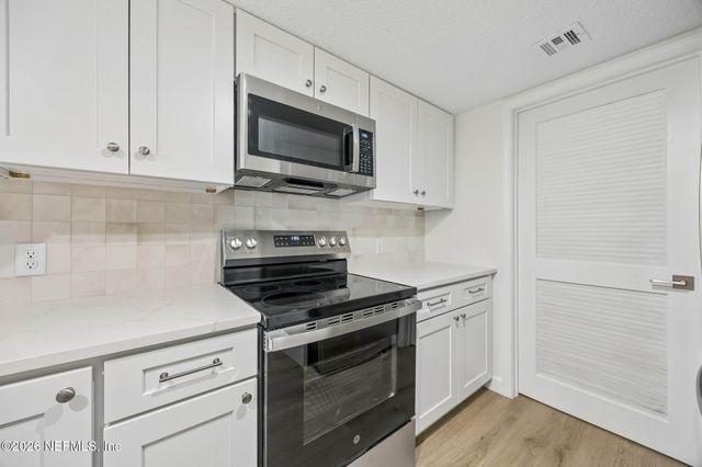 2109 BEACHWOOD Road, Fernandina Beach, FL 32034