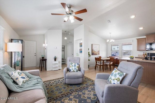 10936 E Apache Trail 67, Apache Junction, AZ 85120