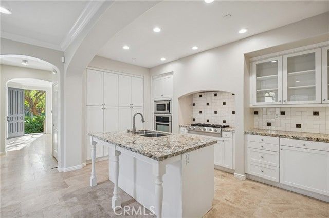 22 Ridge Valley, Irvine, CA 92618