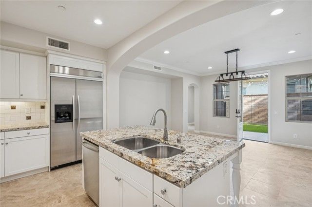 22 Ridge Valley, Irvine, CA 92618