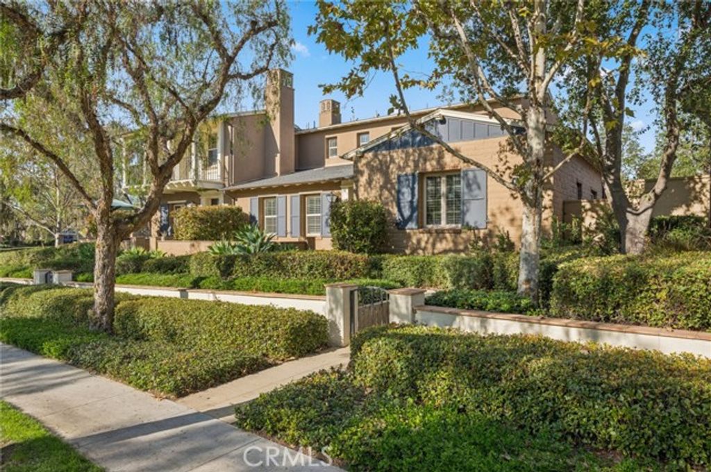 22 Ridge Valley, Irvine, CA 92618