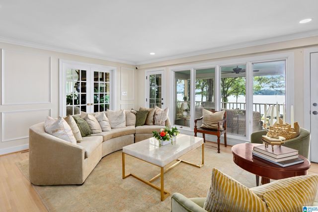 890 RIVER OAKS DRIVE, Cropwell, AL 35054