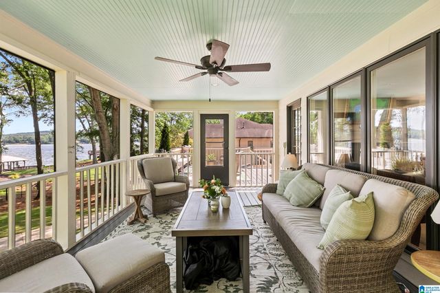 890 RIVER OAKS DRIVE, Cropwell, AL 35054