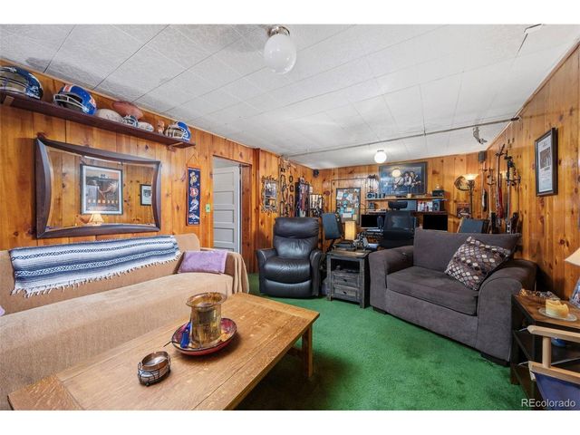 2056 Forest St, Denver, CO 80207