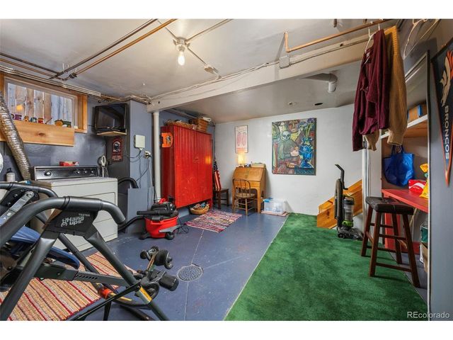 2056 Forest St, Denver, CO 80207