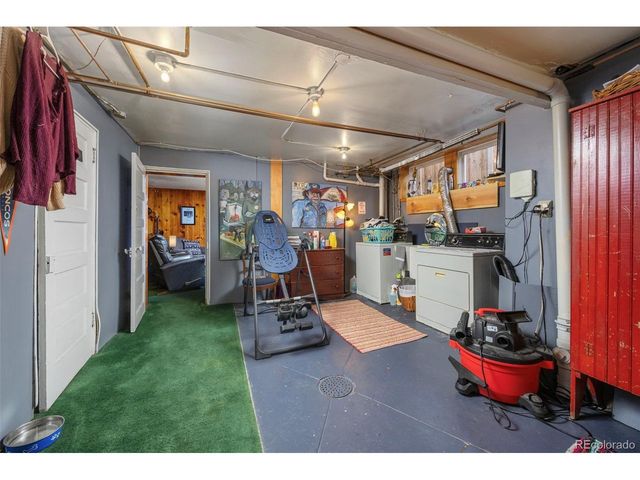 2056 Forest St, Denver, CO 80207