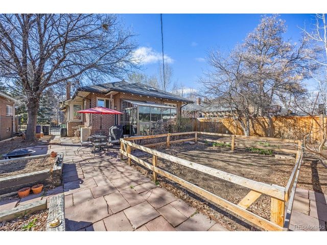 2056 Forest St, Denver, CO 80207