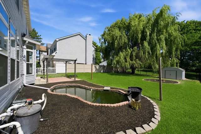 950 W Colfax Street, Palatine, IL 60067