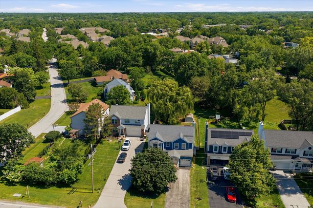 950 W Colfax Street, Palatine, IL 60067
