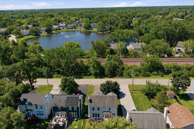 950 W Colfax Street, Palatine, IL 60067