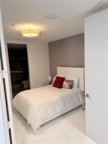 15811 Collins Ave 1803, Sunny Isles Beach, FL 33160