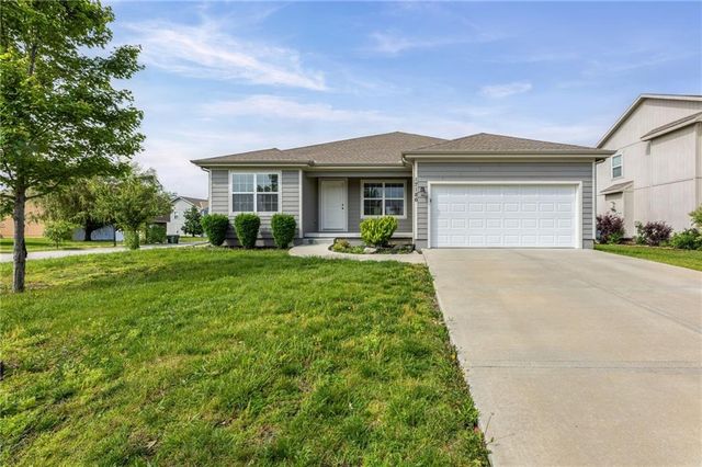 17186 S Pratt Street, Gardner, KS 66030