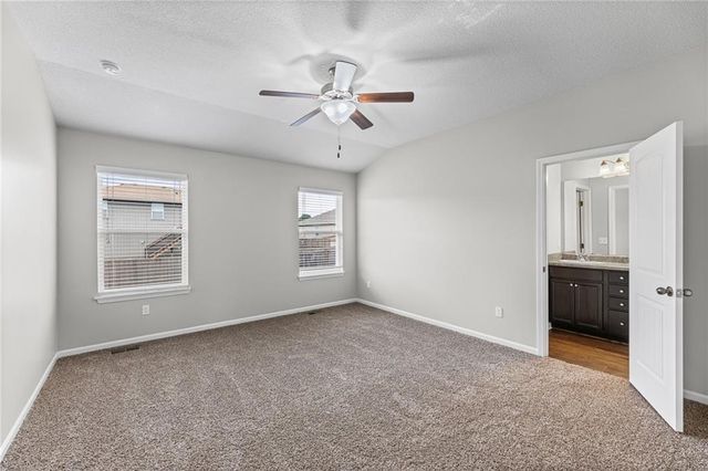 17186 S Pratt Street, Gardner, KS 66030