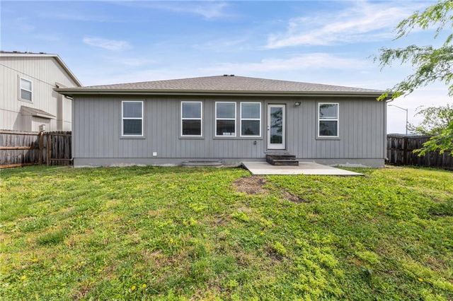 17186 S Pratt Street, Gardner, KS 66030