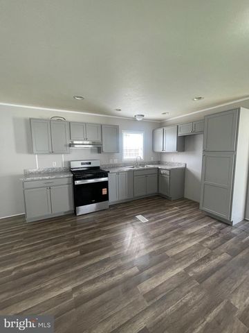 177 OMAHA AVE, Dover, PA 17315