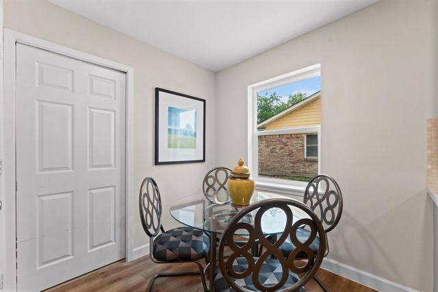 1918 Stebbins Drive, Houston, TX 77043