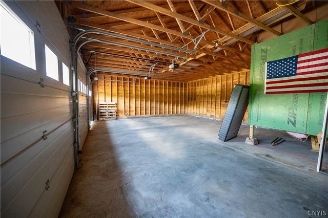 6517 Lowell Road, Westmoreland, NY 13440
