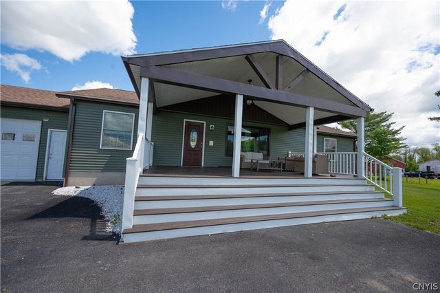 6517 Lowell Road, Westmoreland, NY 13440
