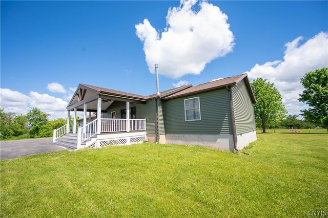 6517 Lowell Road, Westmoreland, NY 13440