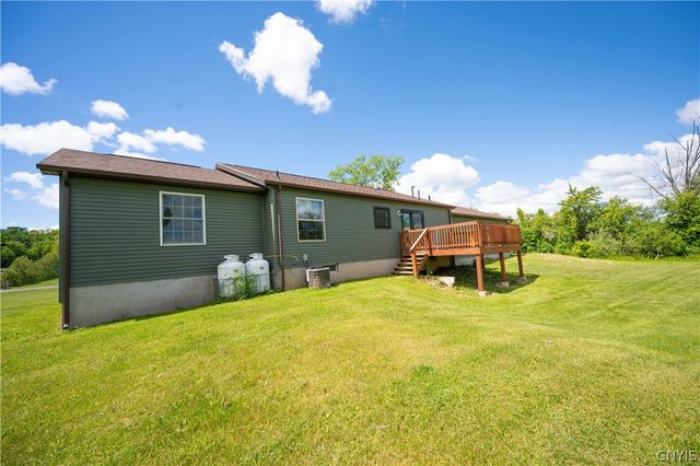 6517 Lowell Road, Westmoreland, NY 13440