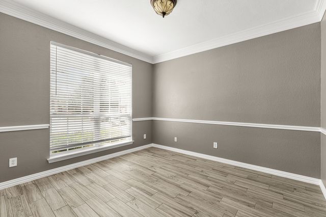 5540 Plata Lane, Benbrook, TX 76126