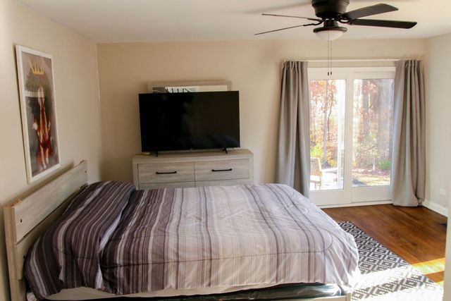 129 Cornwall Drive, Crete, IL 60417