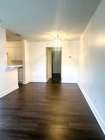 6030 Indrio Road 5, Fort Pierce, FL 34951