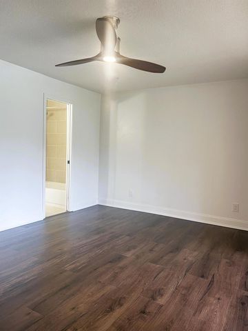 6030 Indrio Road 5, Fort Pierce, FL 34951