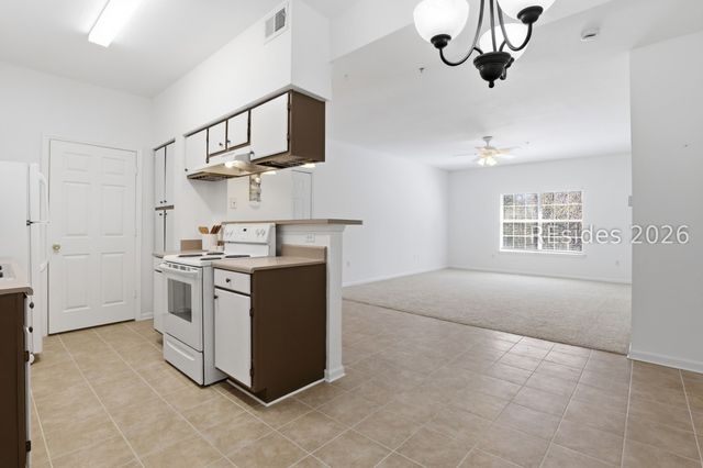 112 Union Cemetery Rd Apt 125, Hilton Head Island, SC 29926