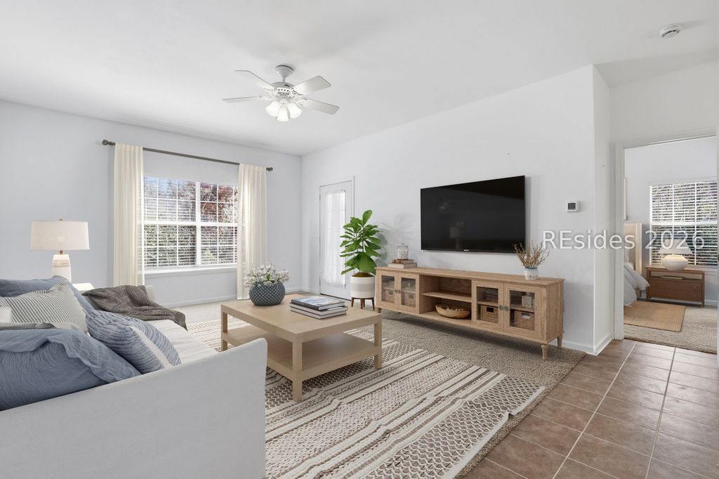 112 Union Cemetery Rd Apt 125, Hilton Head Island, SC 29926