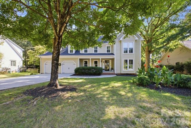 10141 Hanover Glen Road, Charlotte, NC 28210