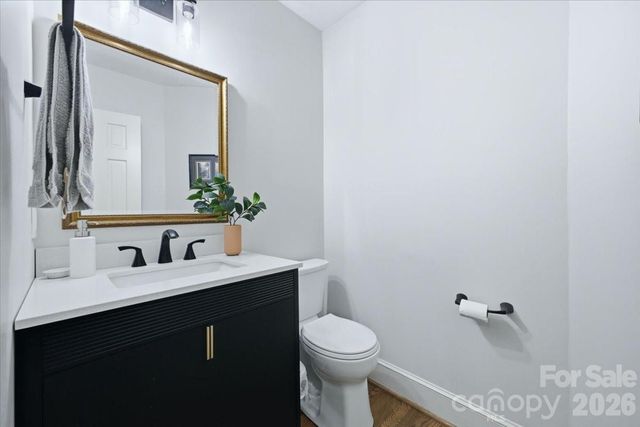 10141 Hanover Glen Road, Charlotte, NC 28210