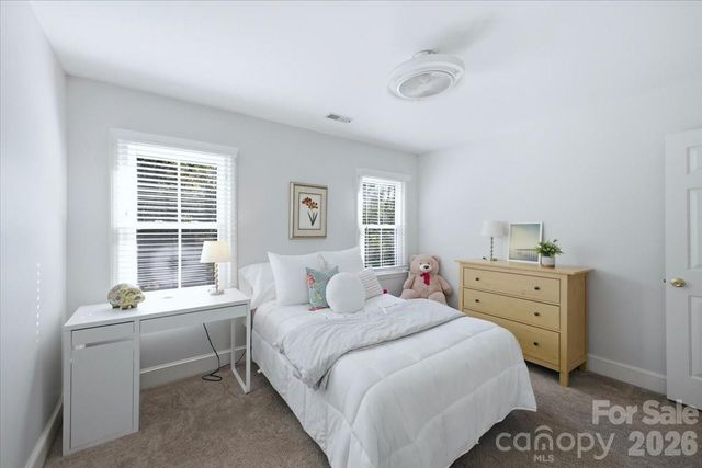 10141 Hanover Glen Road, Charlotte, NC 28210