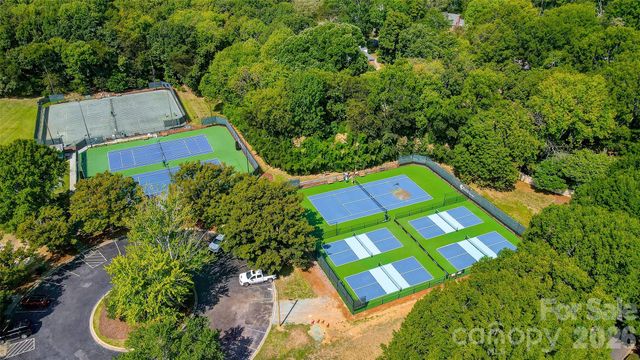 10141 Hanover Glen Road, Charlotte, NC 28210