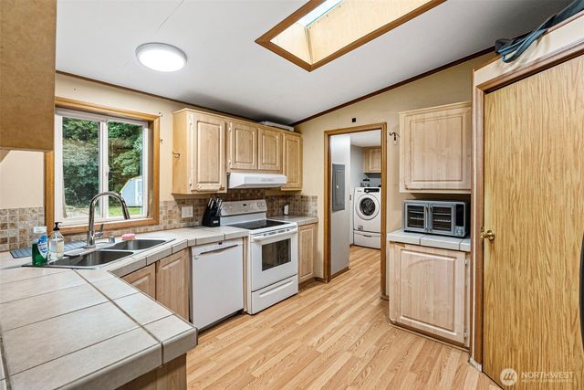 818 SW Taft Boulevard, Port Orchard, WA 98367