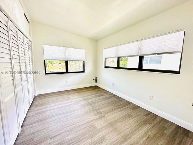 3751 NE 170th St 2, North Miami Beach, FL 33160
