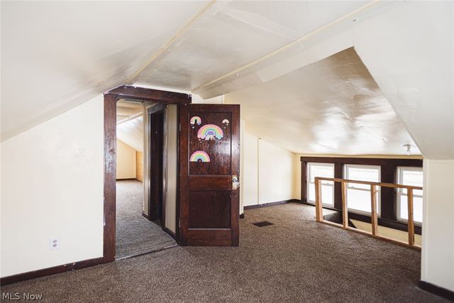 105 Manchester Avenue, Youngstown, OH 44509