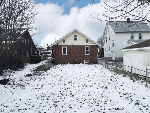 105 Manchester Avenue, Youngstown, OH 44509
