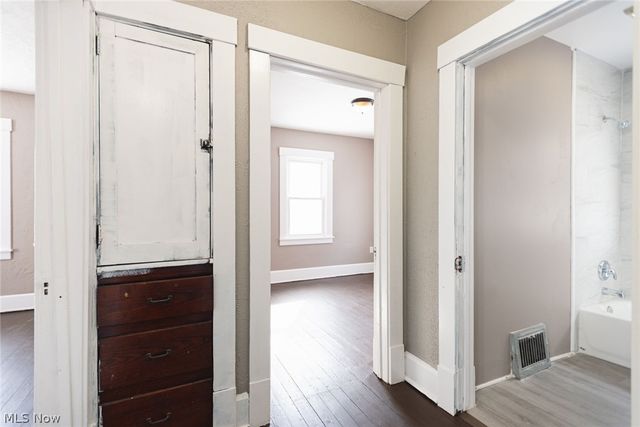 105 Manchester Avenue, Youngstown, OH 44509