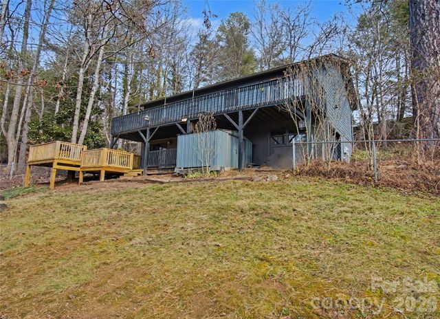 30 Whipporwill Drive, Weaverville, NC 28787