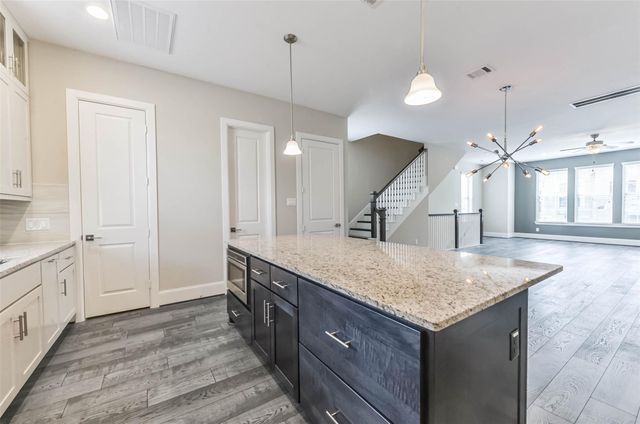 11002 Ayrshire Park Lane, Houston, TX 77043